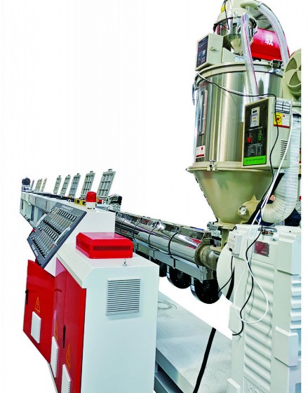 塑膠漁排設備 海洋防滑踏步板生產(chǎn)線 PE方管護欄生產(chǎn)設備